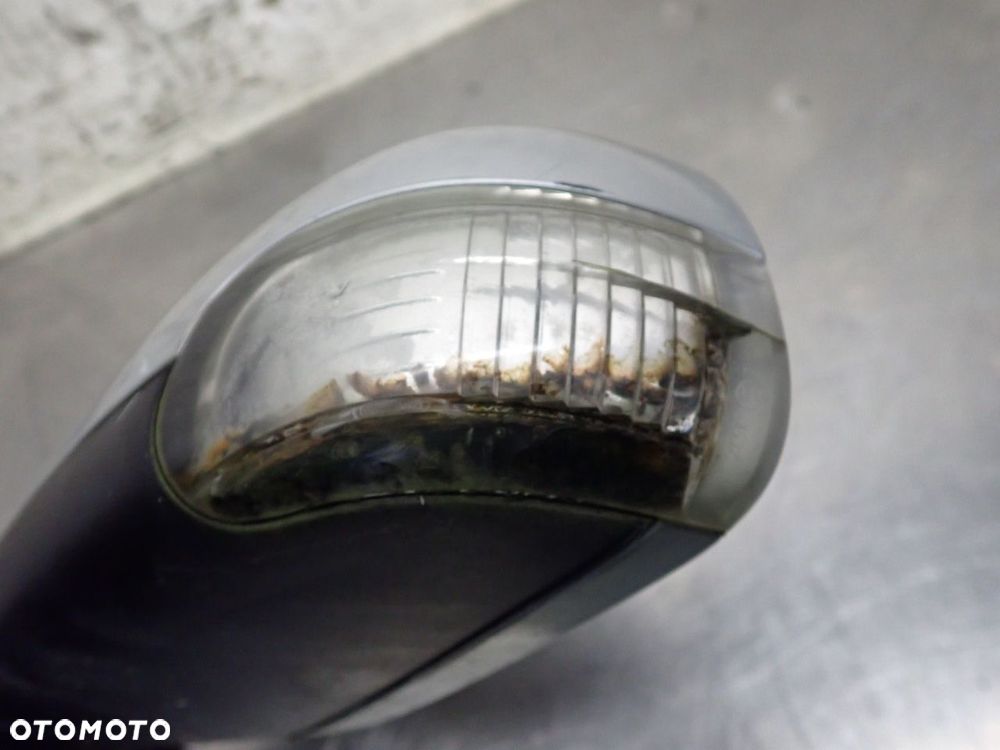 LUSTERKO LEWE ELEKTRYCZNE VOLKSWAGEN TOURAN I 1.6 FSI - 4