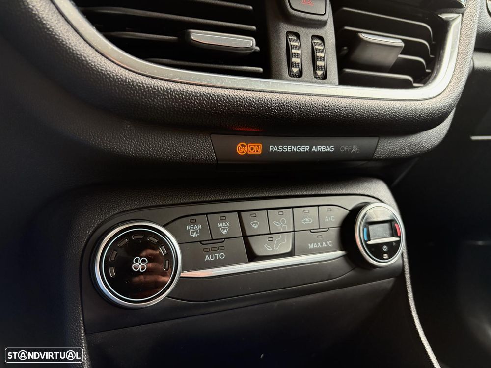 Ford Fiesta 1.1 Ti-VCT Titanium - 13