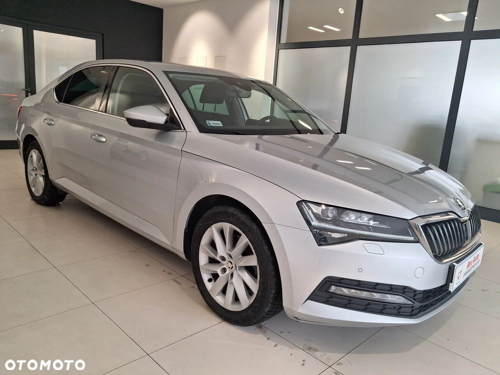 Skoda Superb 1.5 TSI Ambition DSG - 5