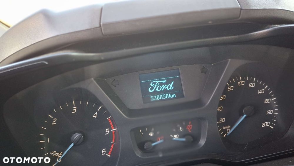 Ford TRANSIT CUSTOM - 10