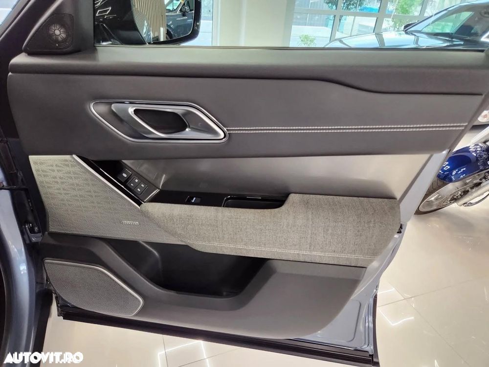 Land Rover Range Rover Velar 2.0 SE - 29