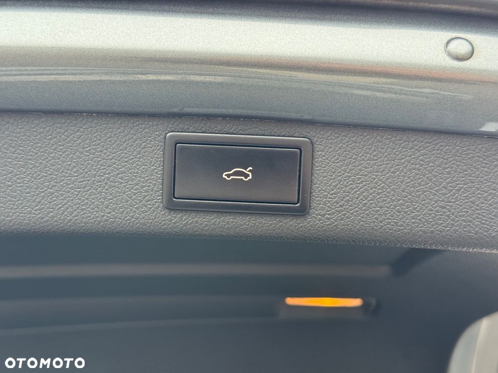 Skoda Superb 2.0 TSI DSG Exclusive - 11