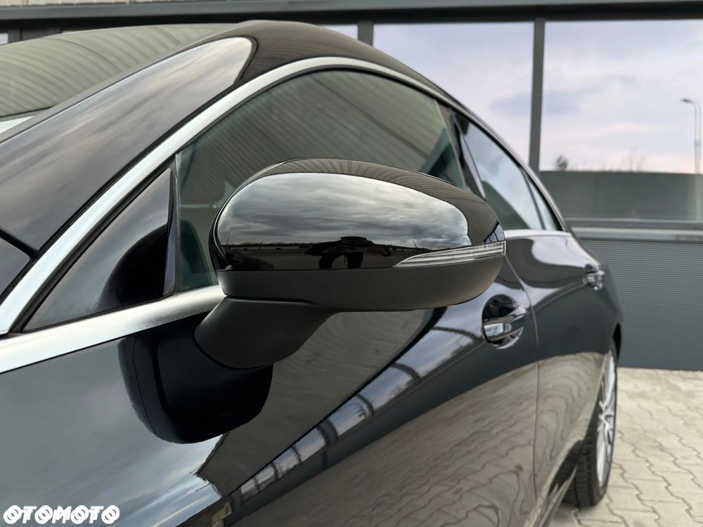 Mercedes-Benz CLA 180 7G-DCT Progressive Line Advanced - 31