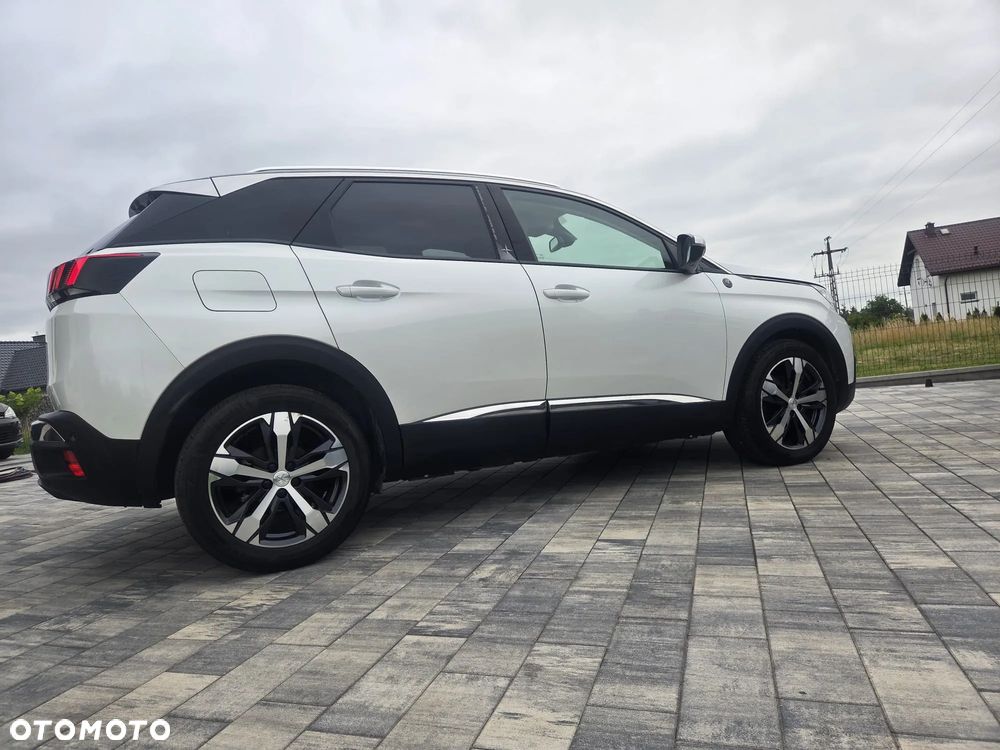 Peugeot 3008 1.2 PureTech GPF Crossway S&S EAT8 - 16