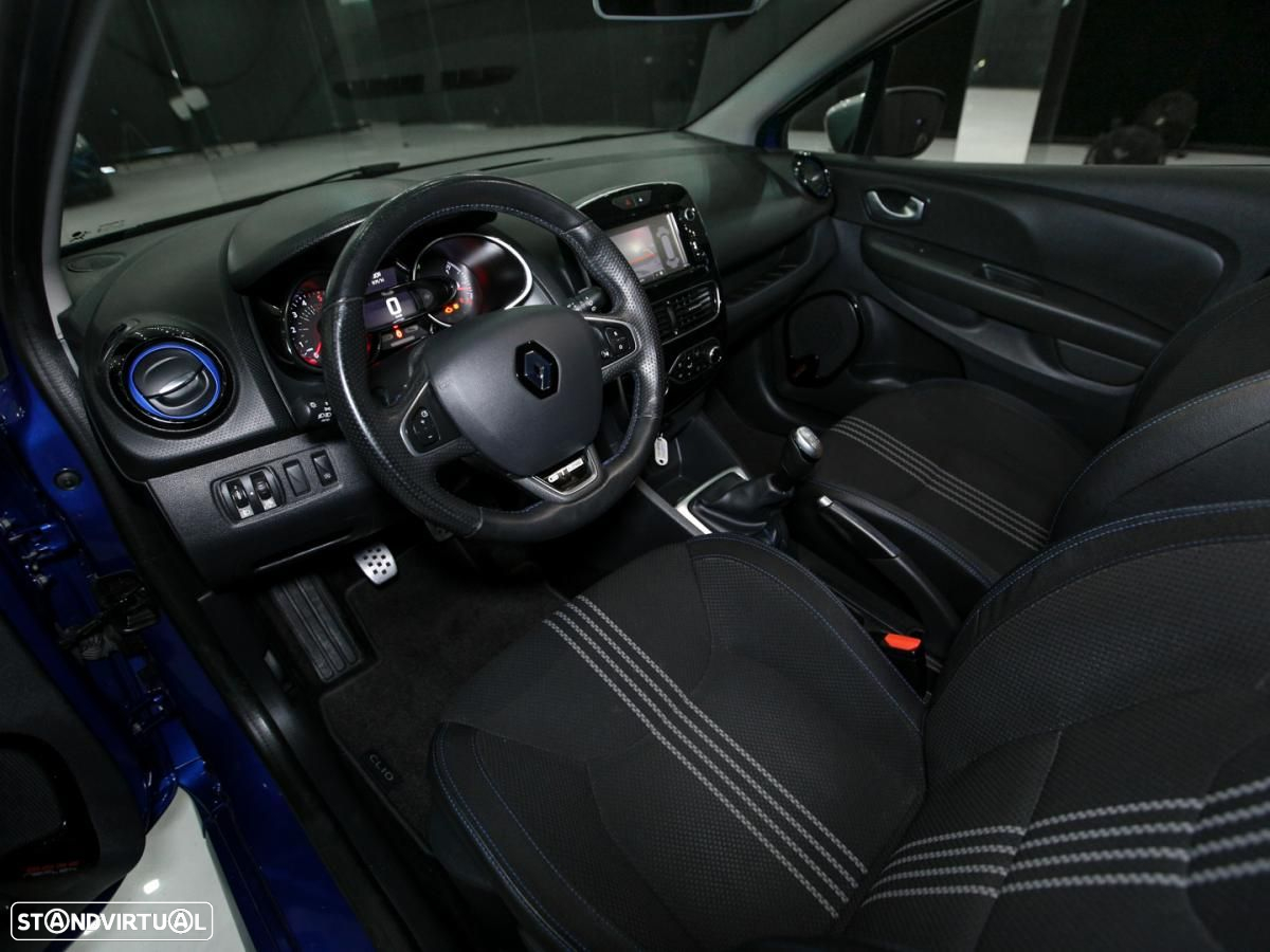 Renault Clio Sport Tourer 1.5 dCi GT Line - 8