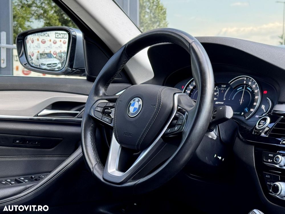 BMW Seria 5 - 12