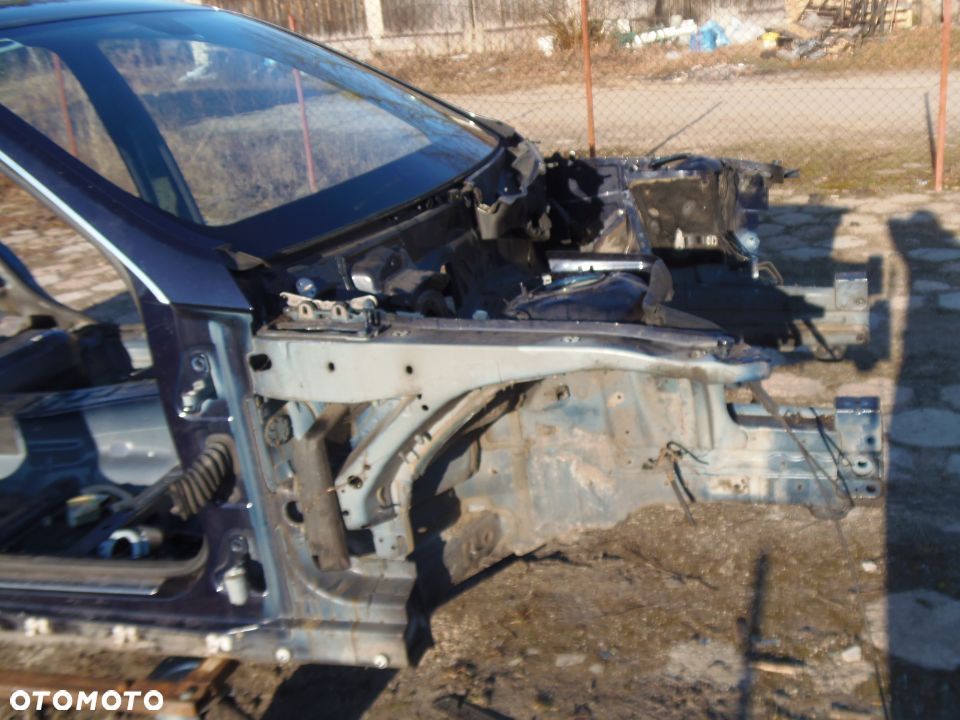 ĆWIARTKA PODŁUŻNICA PRAWA MERCEDES W212 E-KLASA K.L C359 - 1