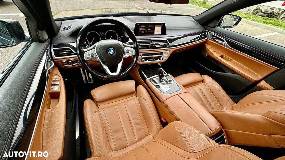 BMW Seria 7 740Li - 19