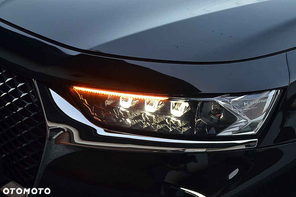 DS Automobiles DS 7 Crossback - 12