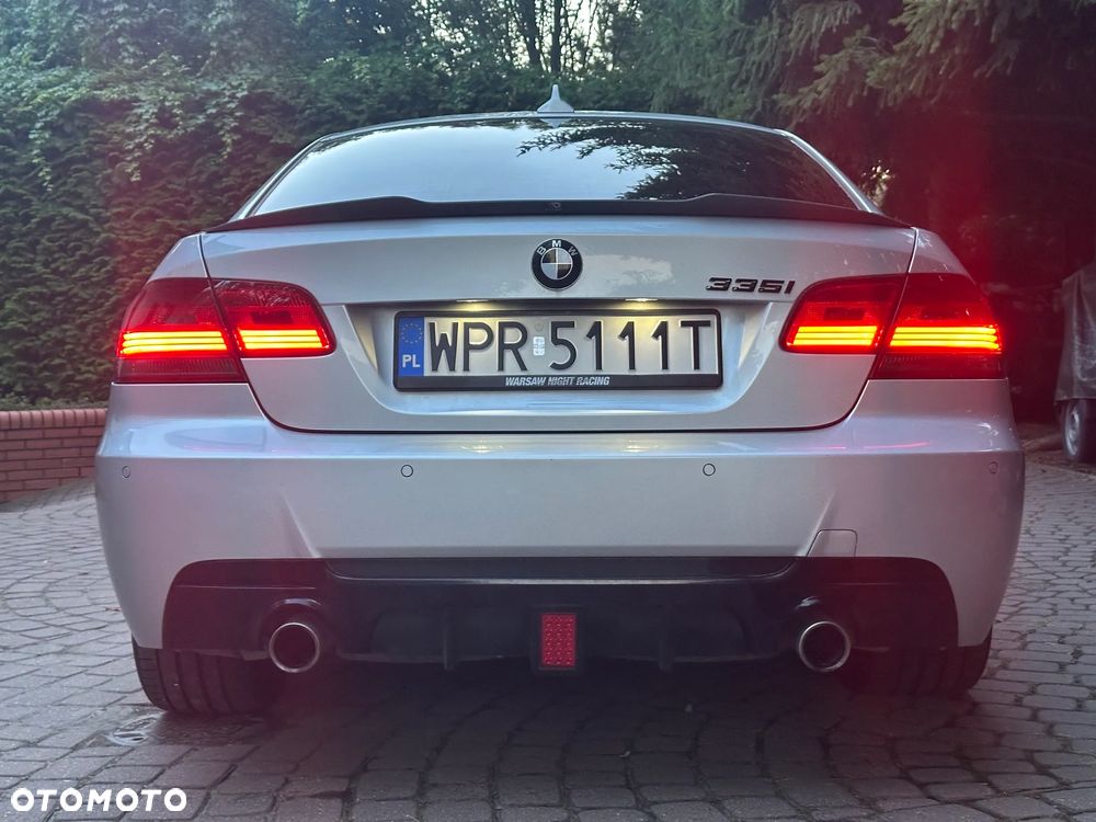 BMW Seria 3 2010 photo 4