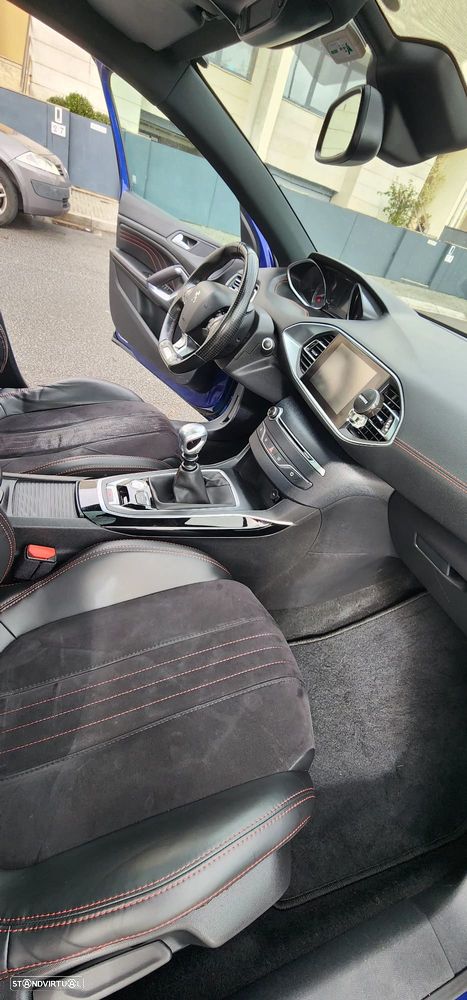 Peugeot 308 SW BlueHDi 150 Stop & Start GT-Line Edition - 29