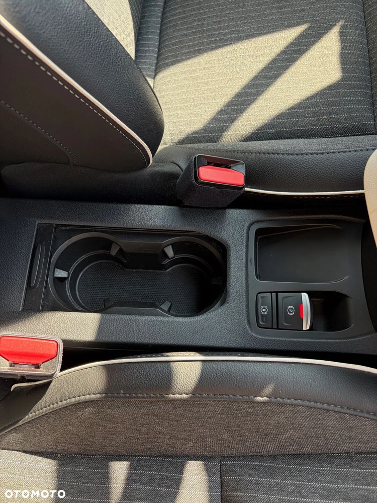 Renault Clio - 22