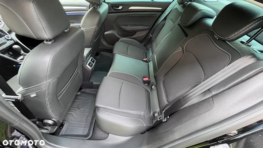 Renault Megane 1.3 TCe FAP Techno EDC - 9
