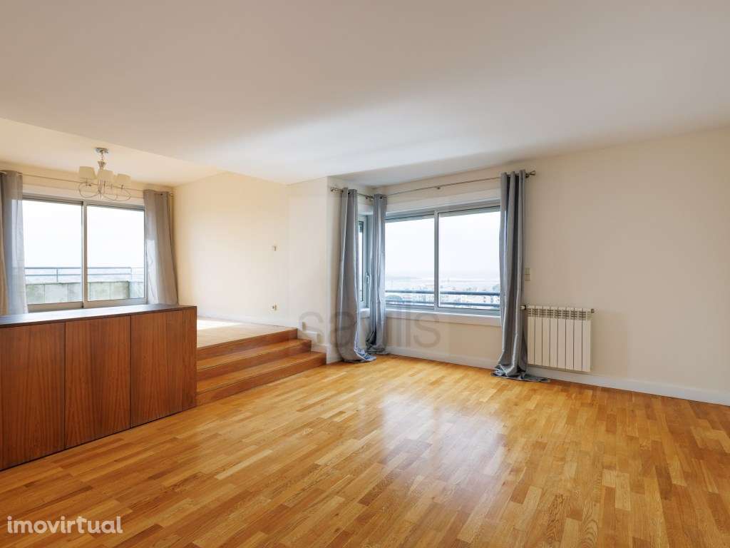 Apartamento T4 com vista para o rio, Porto - Grande imagem: 3/21