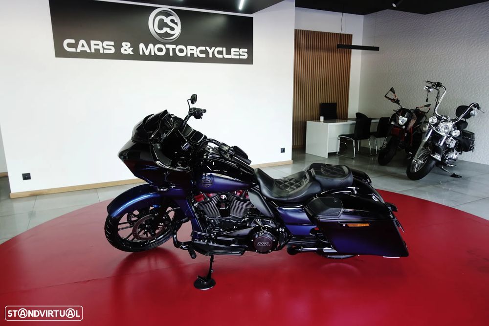 Harley-Davidson Road  Glide CVO 117ci igual a nova