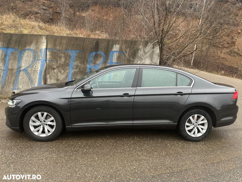 Volkswagen Passat - 3