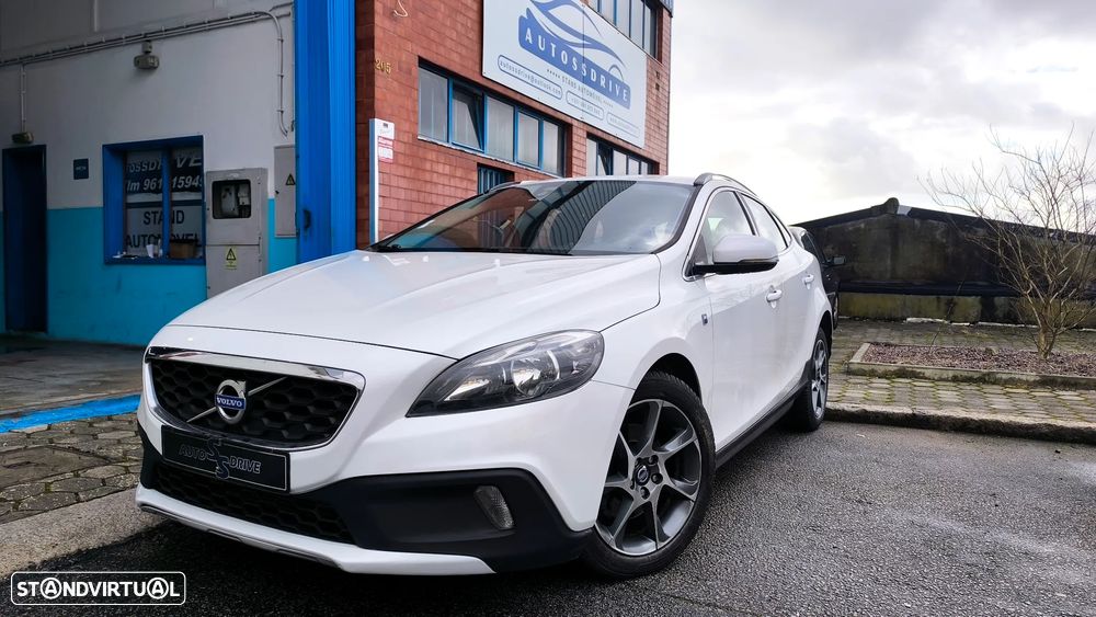 Volvo V40 D2 Powershift Ocean Race - 1