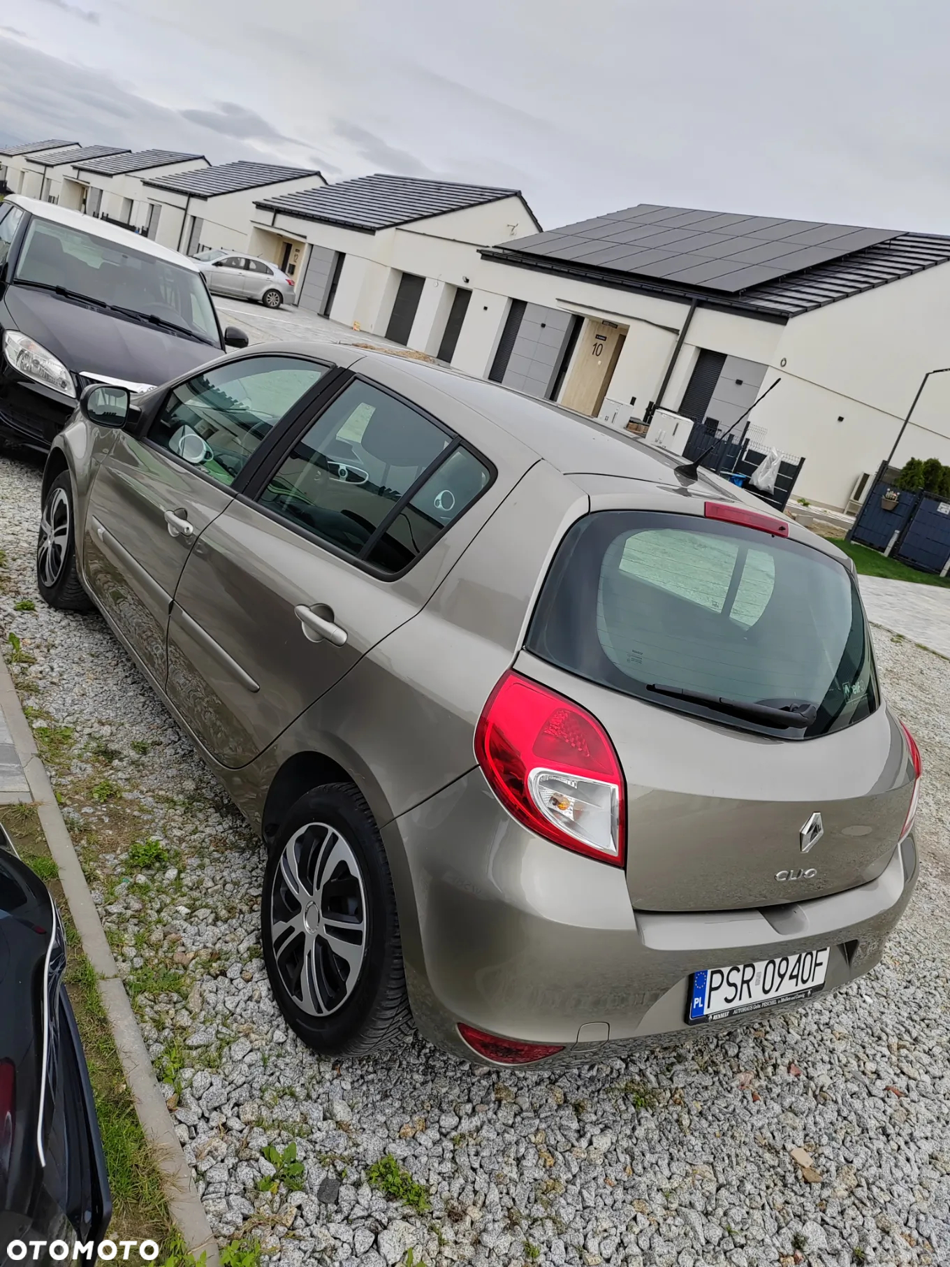 Renault Clio 1.2 16V 75 Expression - 12