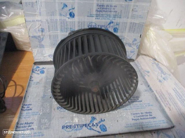 Motor Sofagem 4M5H18456CD FORD FOCUS 2 FASE 1 2005 1.8TDCI 115CV 5P CINZENTO - 3