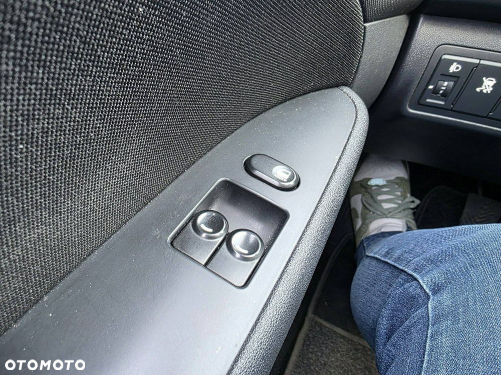 Hyundai i30 1.4 Blue Classic - 9