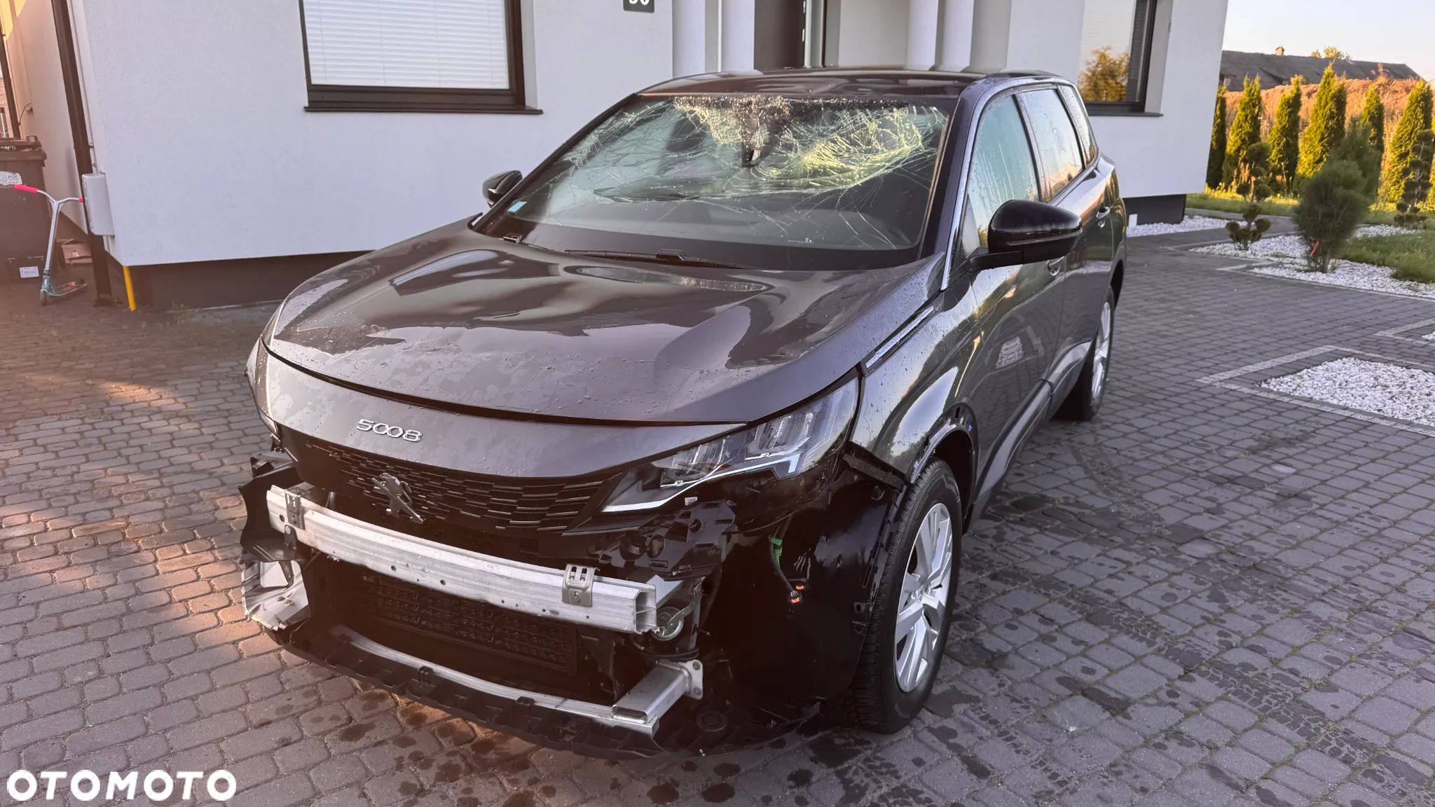 Peugeot 5008 1.2 PureTech Active S&S - 1