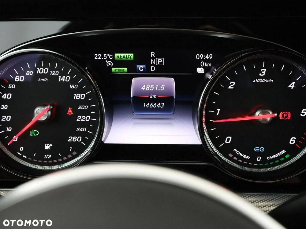 Mercedes-Benz Klasa E 300 de 9G-TRONIC Avantgarde - 23