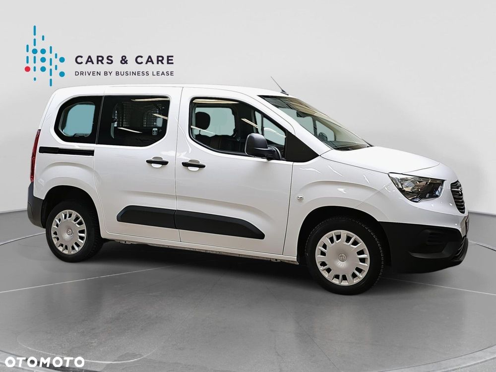 Opel Combo 1.5 DT Edition 102KM - 18