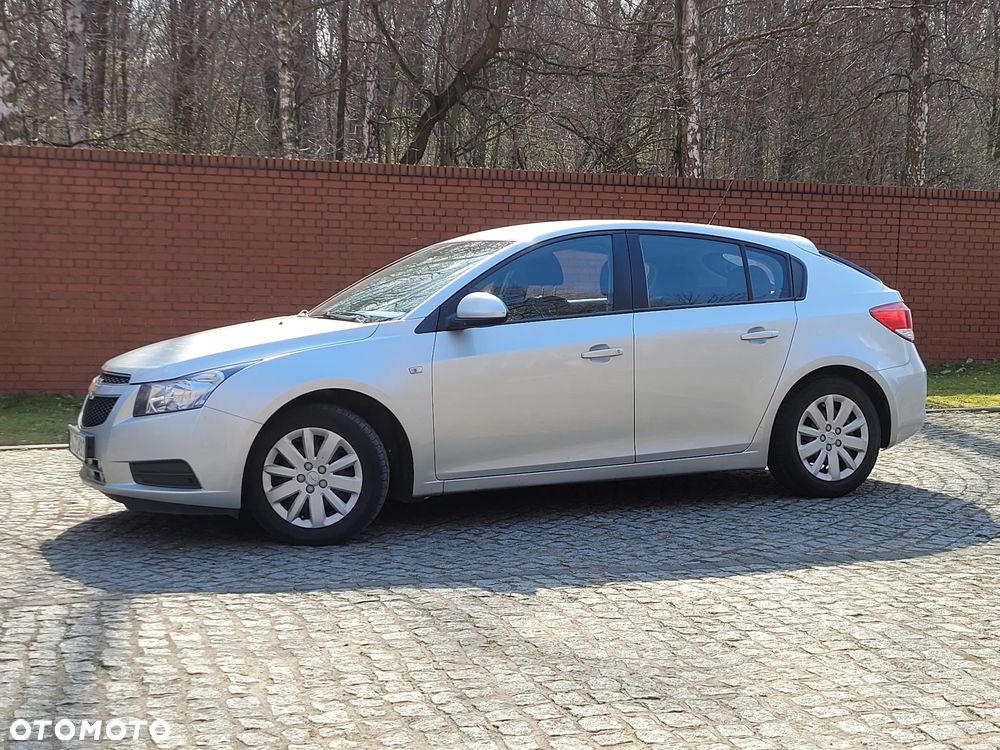 Chevrolet Cruze - 2