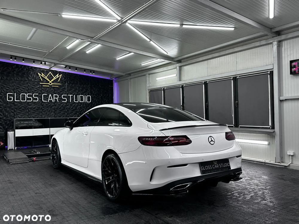 Mercedes-Benz Klasa E 220 d 4Matic 9G-TRONIC AMG Line - 6