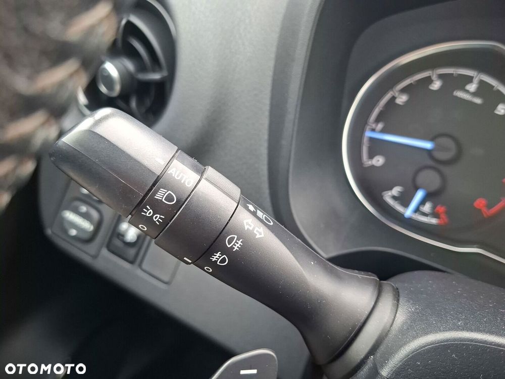 Toyota Yaris 1.5 Selection CVT - 23