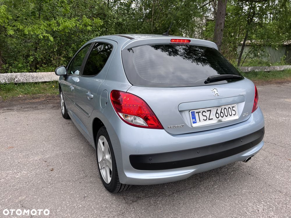 Peugeot 207 95 VTi Premium - 8
