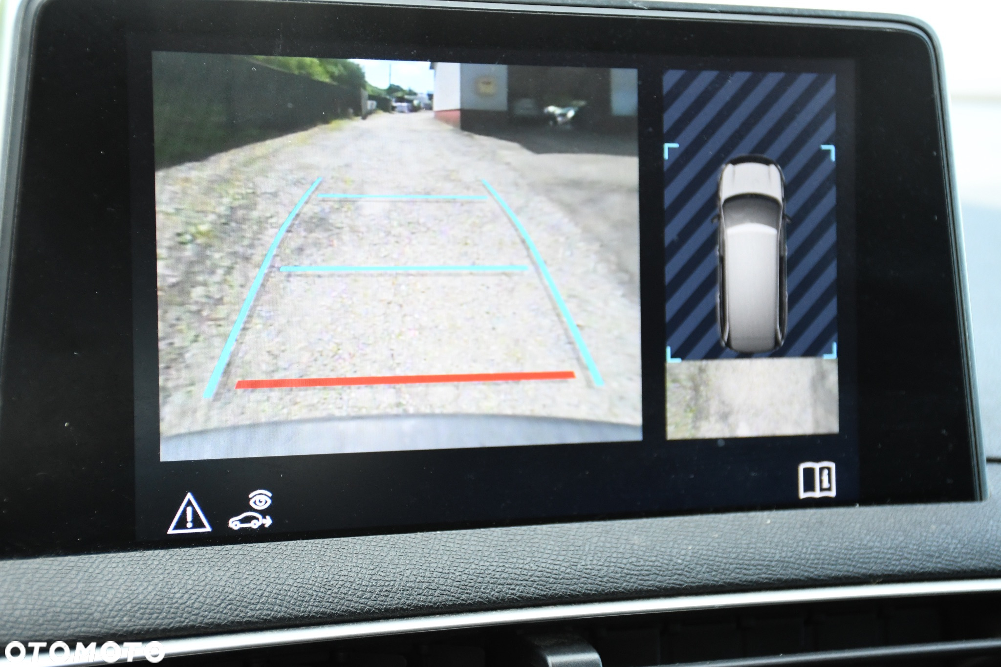 Peugeot 5008 1.5 BlueHDi Active S&S EAT8 - 11