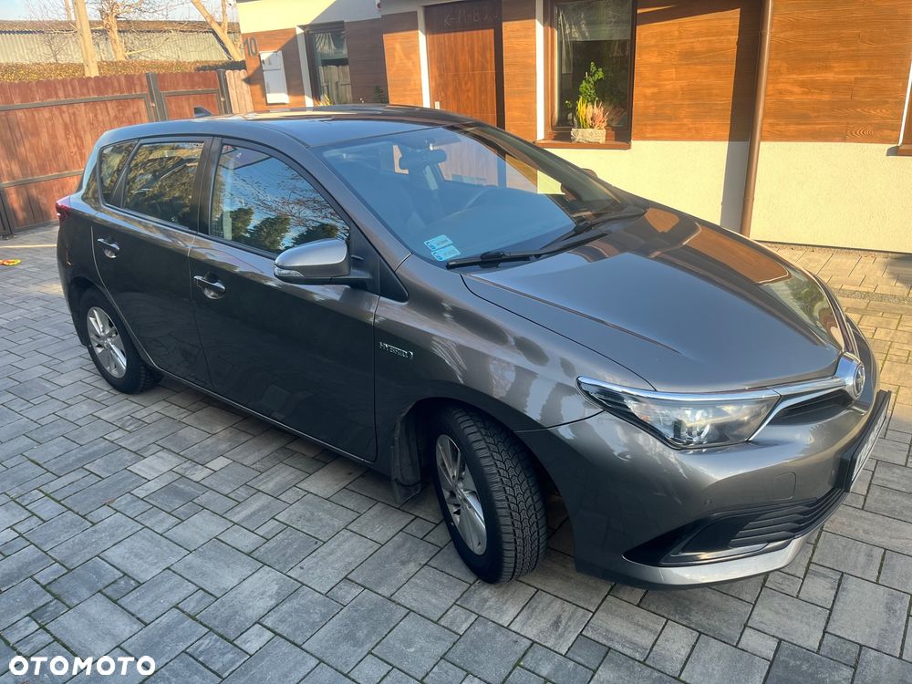 Toyota Auris Hybrid 135 Comfort - 3