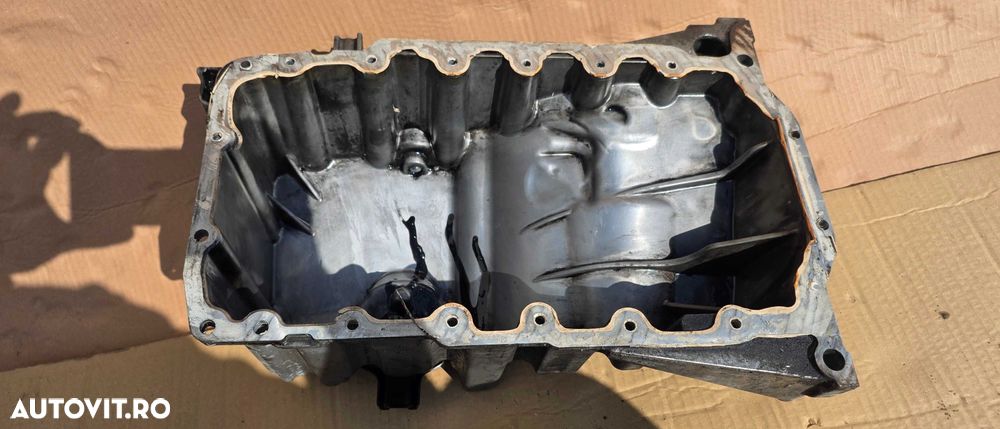 Baie ulei Audi A4 b8 / A5 8T 2.0 TDI CAG CAH CJC CGL 2009 2010 / 2011 / 2012 2013 - 1