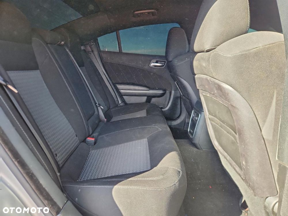 Dodge Charger 5.7 R/T - 9