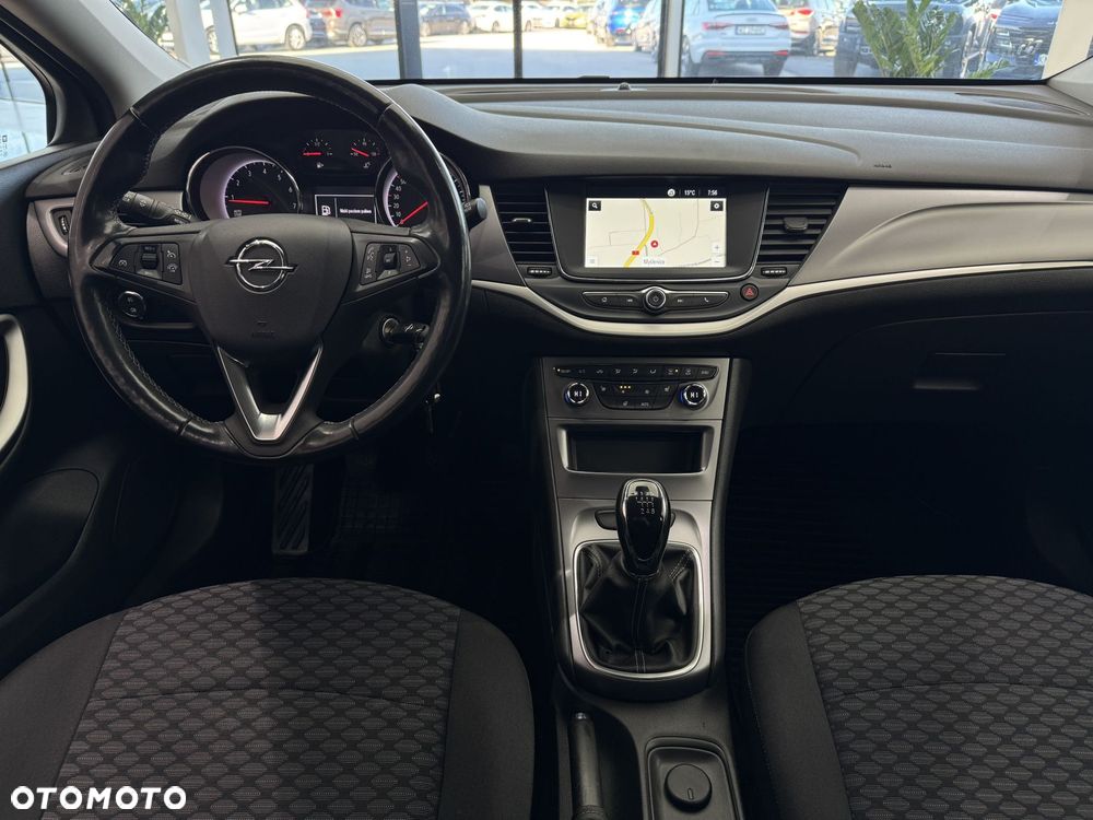 Opel Astra - 14