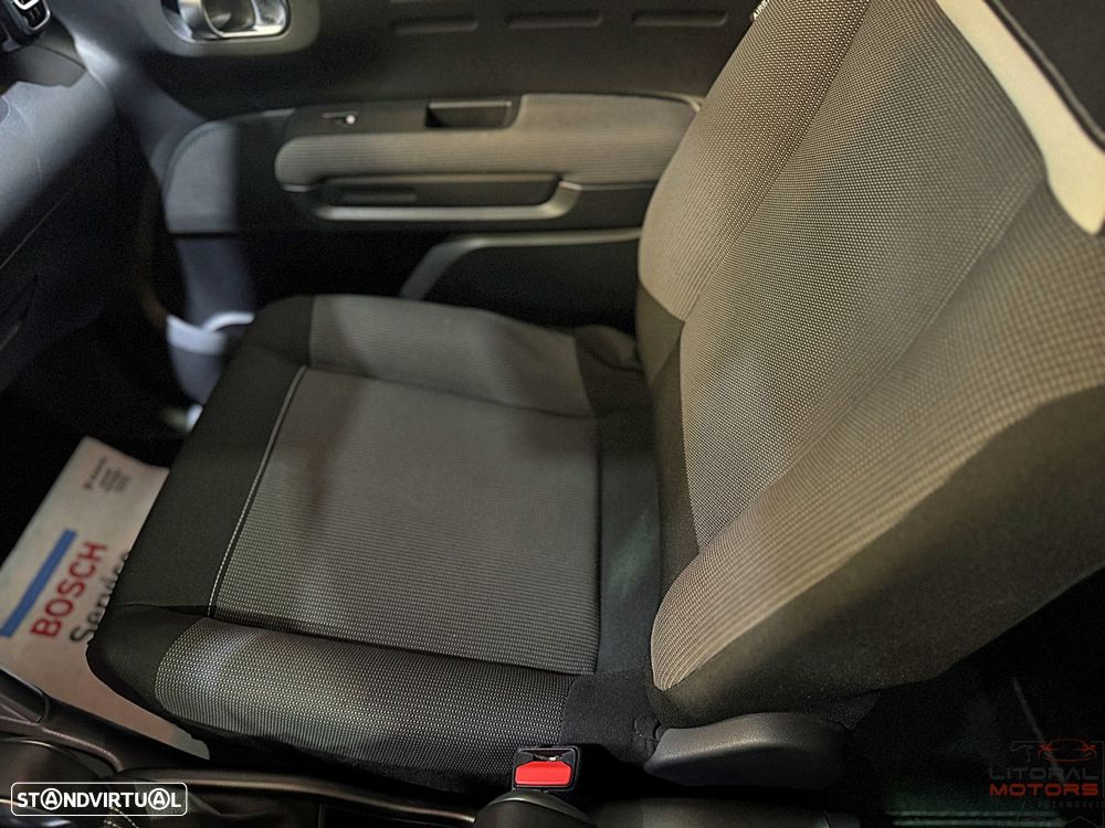 Citroën C3 Aircross 1.2 PureTech Shine EAT6 - 21