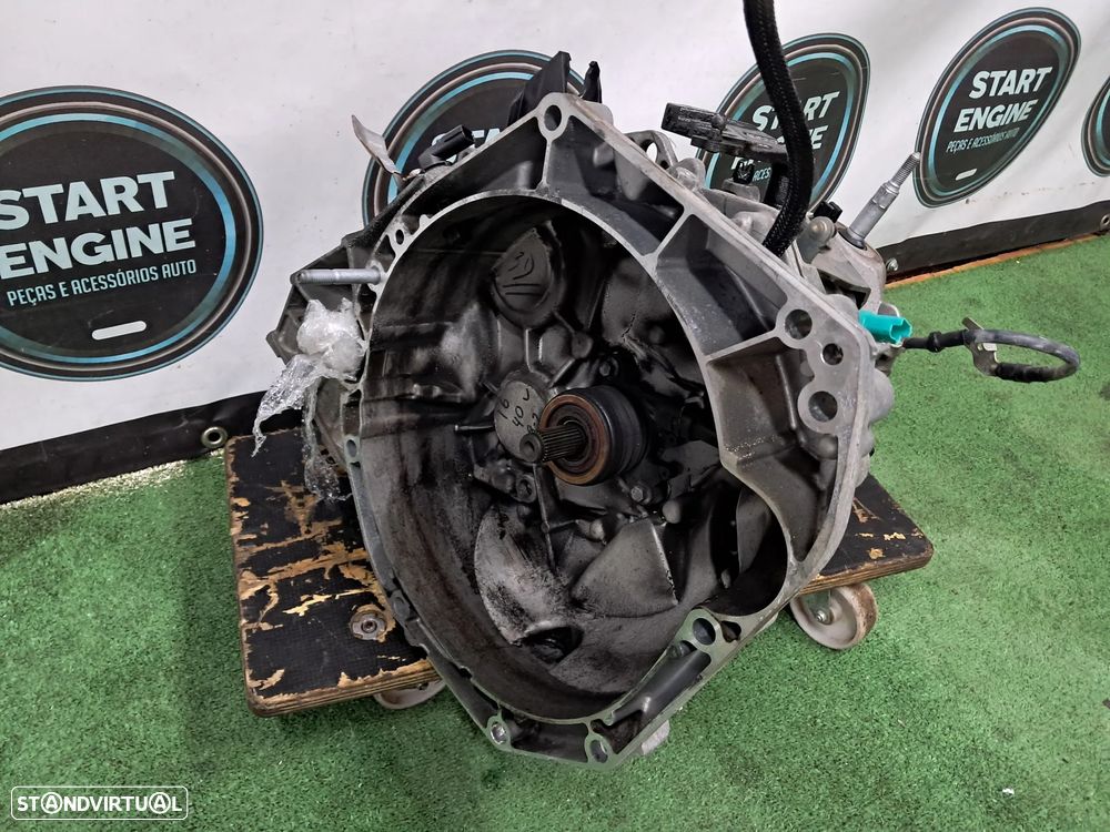 Caixa de velocidades 6 velocidades Renault Captur II Dacia  Duster 1.0 TCE  Ref. JT4002 - 3