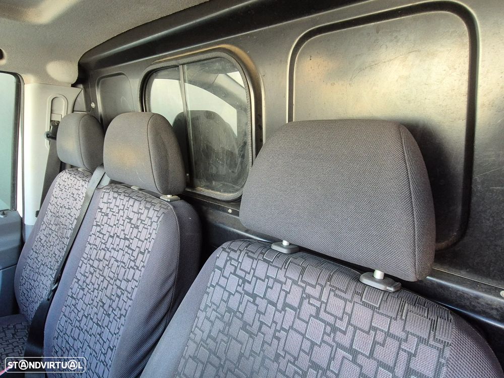 Mercedes-Benz Vito - 10