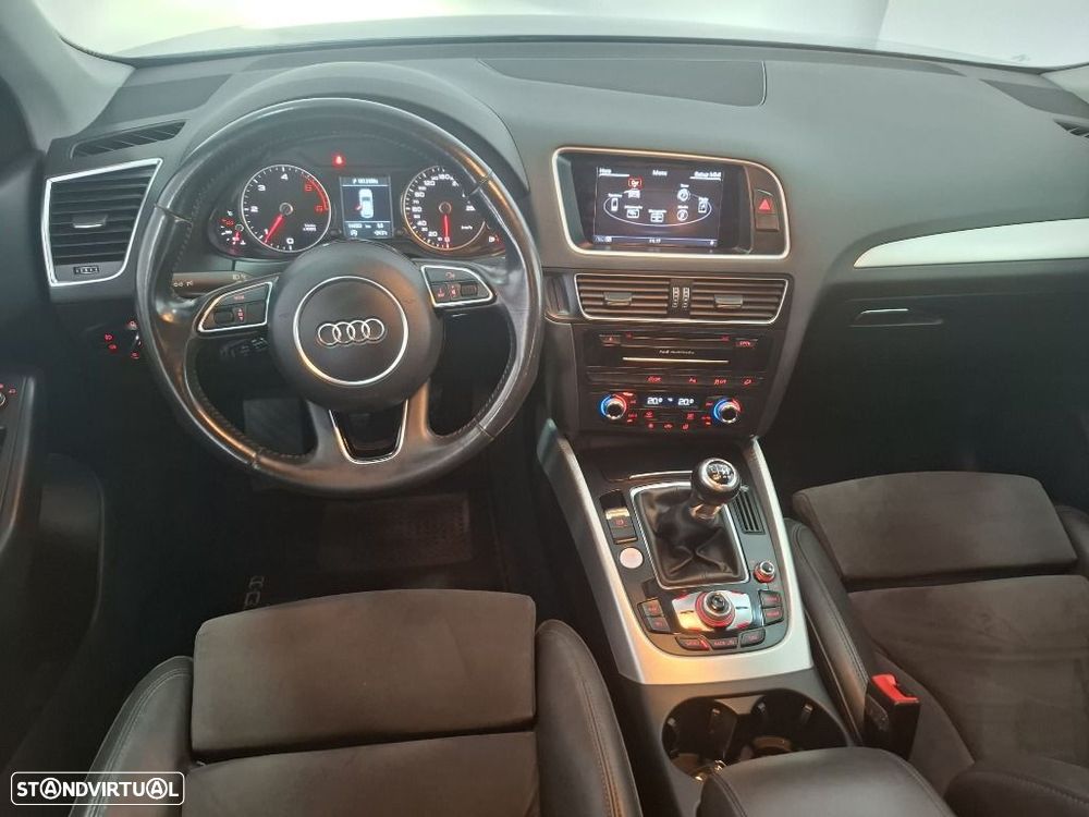 Audi Q5 2.0 TDI Business Line S-line - 17