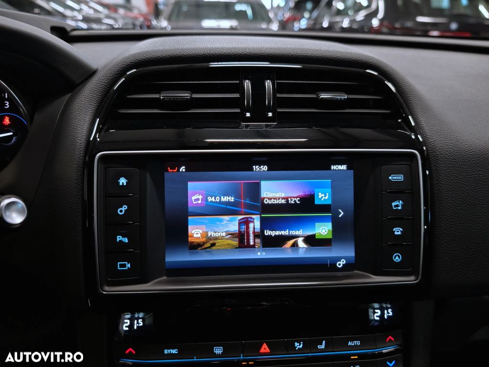 Jaguar F-Pace 20d AWD Aut. Prestige - 23