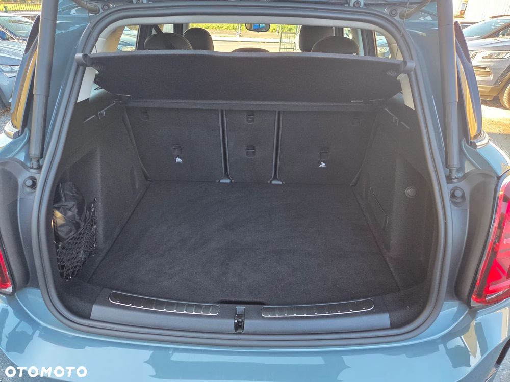 MINI Countryman Cooper Shadow Edition - 10