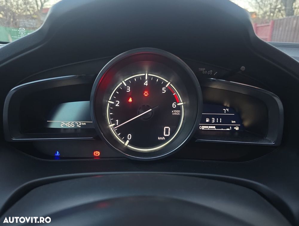 Mazda 3 SKYACTIV-D 150 Black Limited - 16