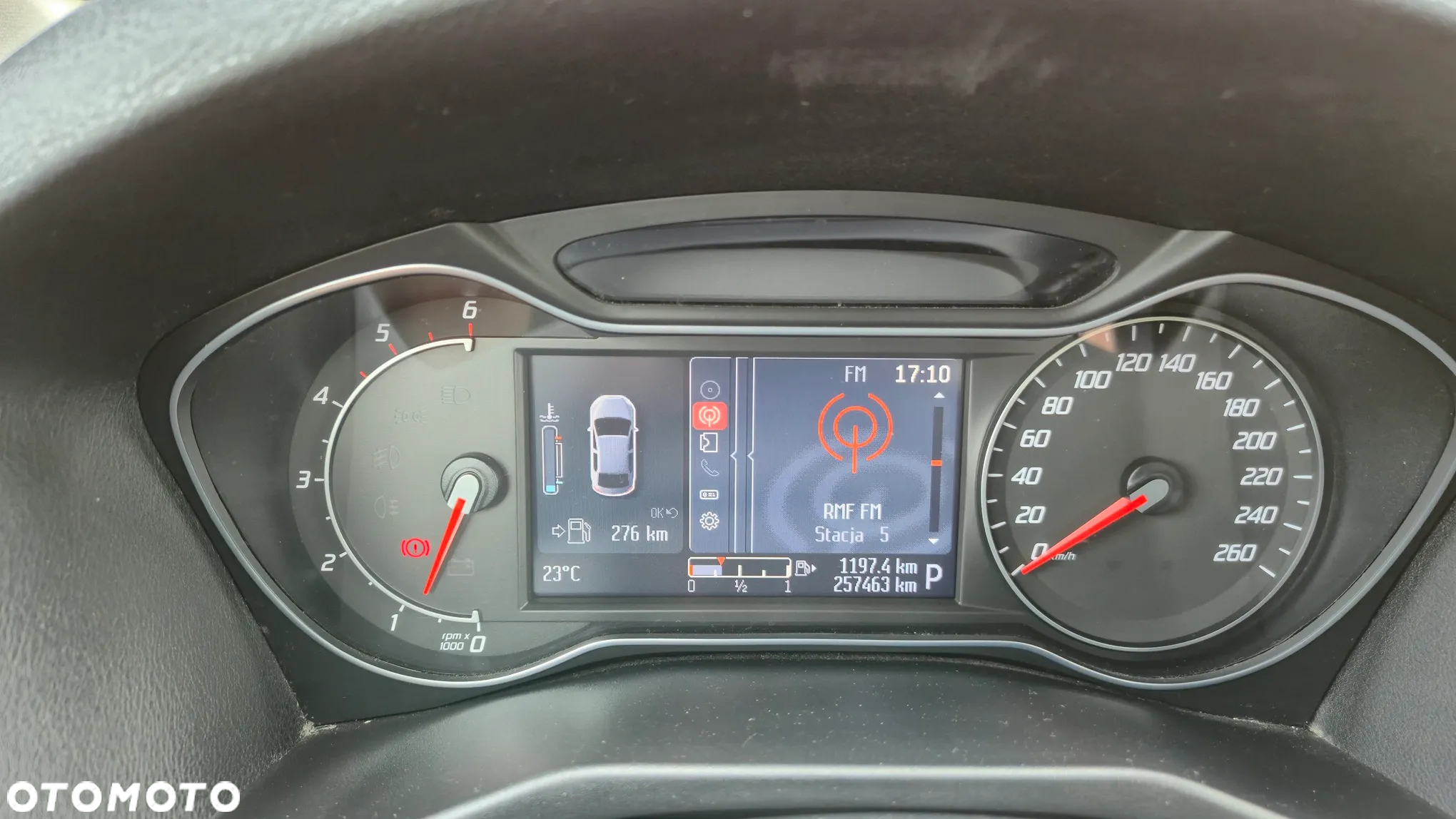 Ford Mondeo - 14