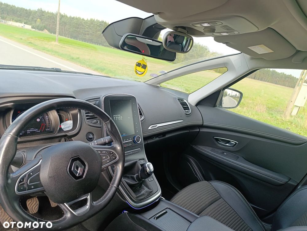Renault Scenic - 7