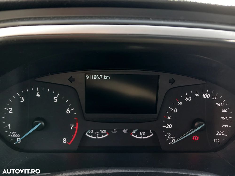 Ford Focus 1.0 EcoBoost Trend Edition - 6