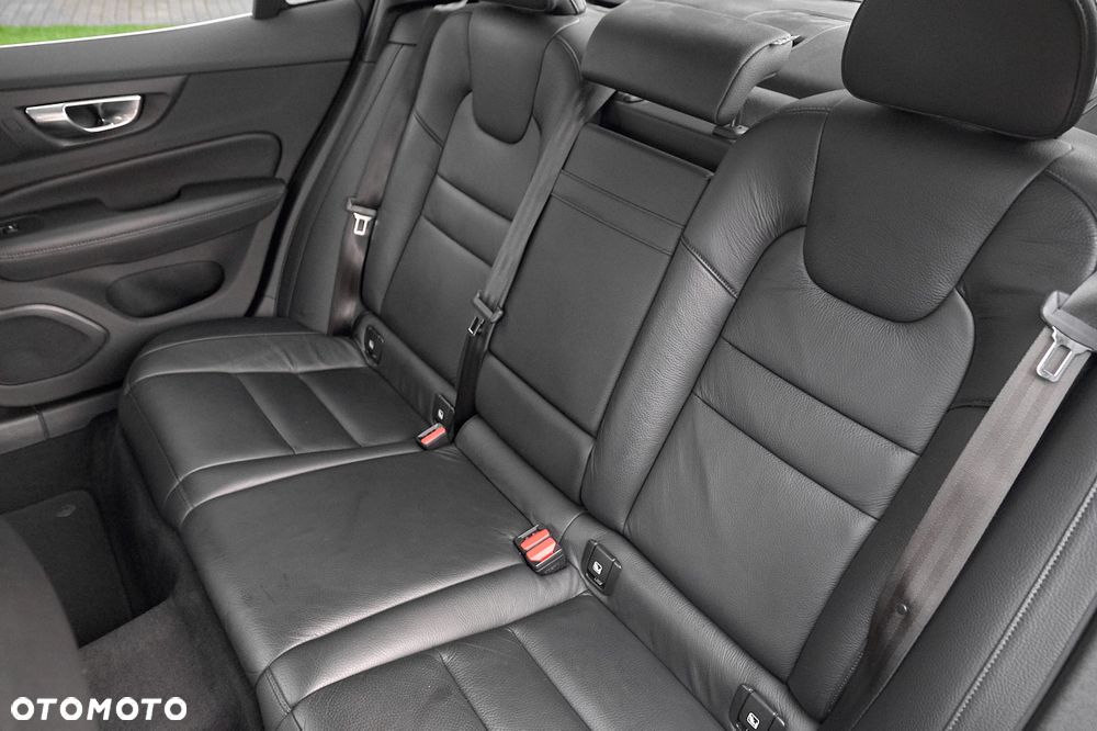 Volvo S60 T4 Inscription - 25