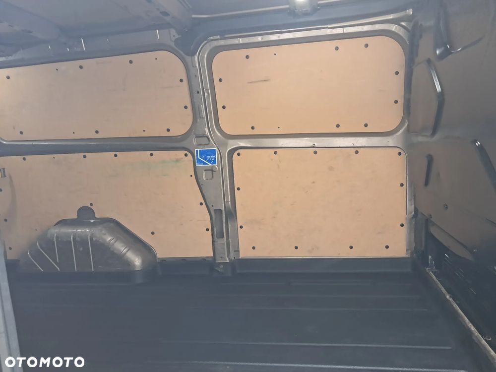Ford Transit custom - 15