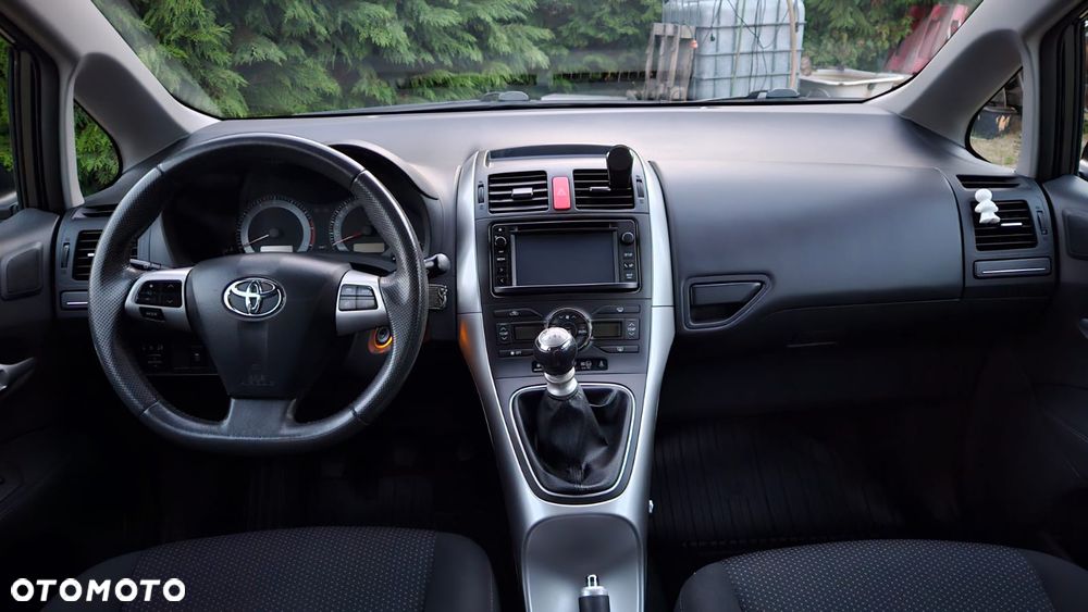 Toyota Auris 1.6 Active - 6