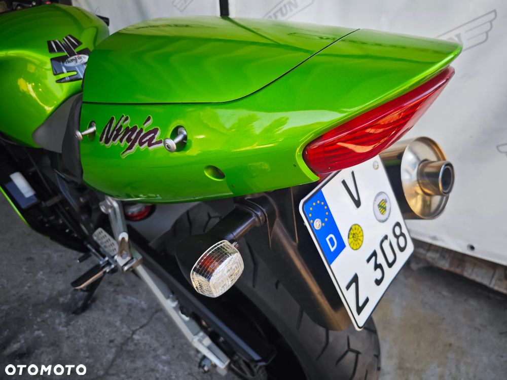 Kawasaki Ninja - 23